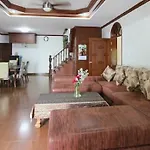 Panadda Villa